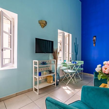 Le Reve Bleu Majorelle - Duplex Sur Les Toits - Une Nuit A Nîmes Extérieur photo